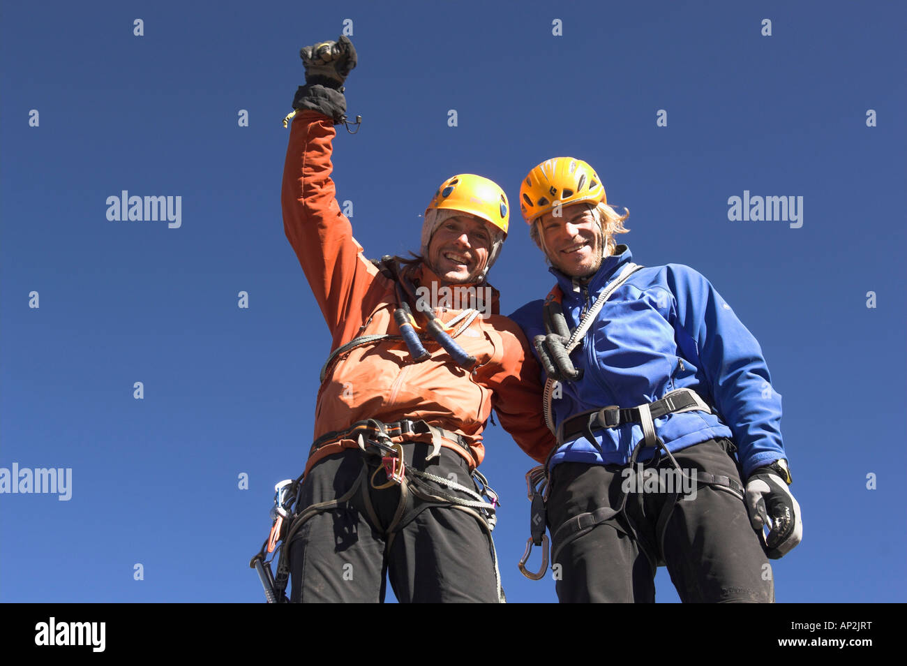 Deux hommes ayant terminé le parcours réel Senda, Cerro Marmolejo, 6085 m, Escalade sur glace, Chili Banque D'Images