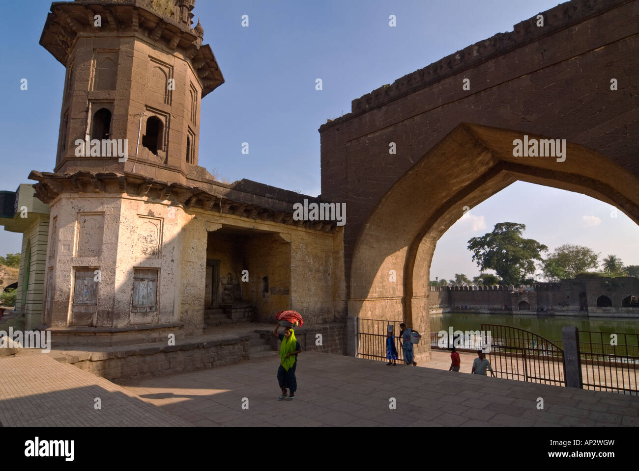 Taj Bawdi réservoir d'eau ou bien Bijapur Karnataka Inde Banque D'Images