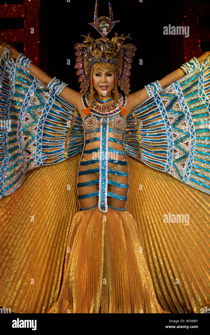 Ladyboy show à Simon Cabaret, Patong, Phuket, Thailand Banque D'Images