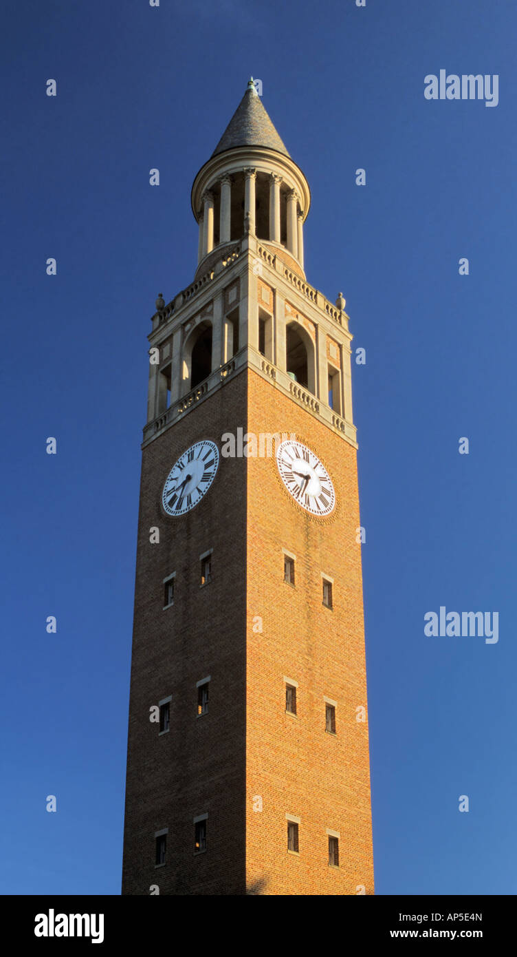 Bell Tower University of North Carolina Chapel Hill en Caroline du Nord USA Banque D'Images