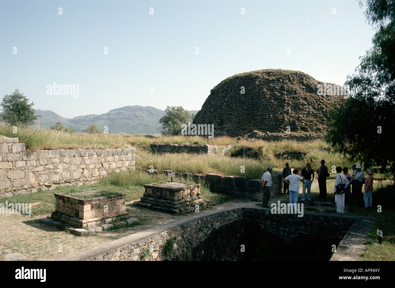 Route de la soie le Kirghizistan Dharmarajika Stupa ou Chirtope Banque D'Images