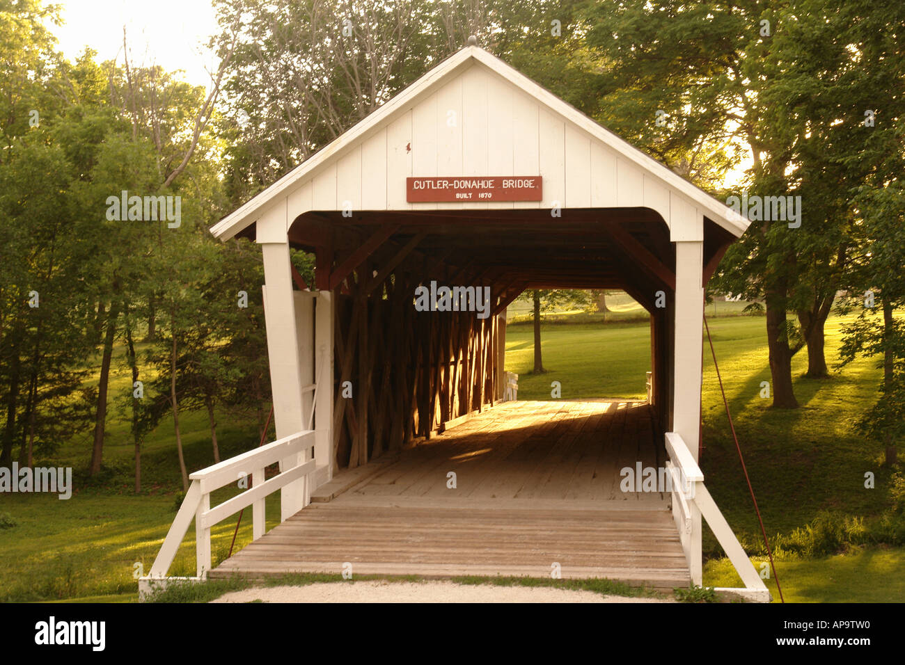 AJD50055, Winterset, Comté de Madison, IA, Iowa, des ponts couverts du comté de Madison, Pont Cutler-Donahoe Winterset, City Park Banque D'Images