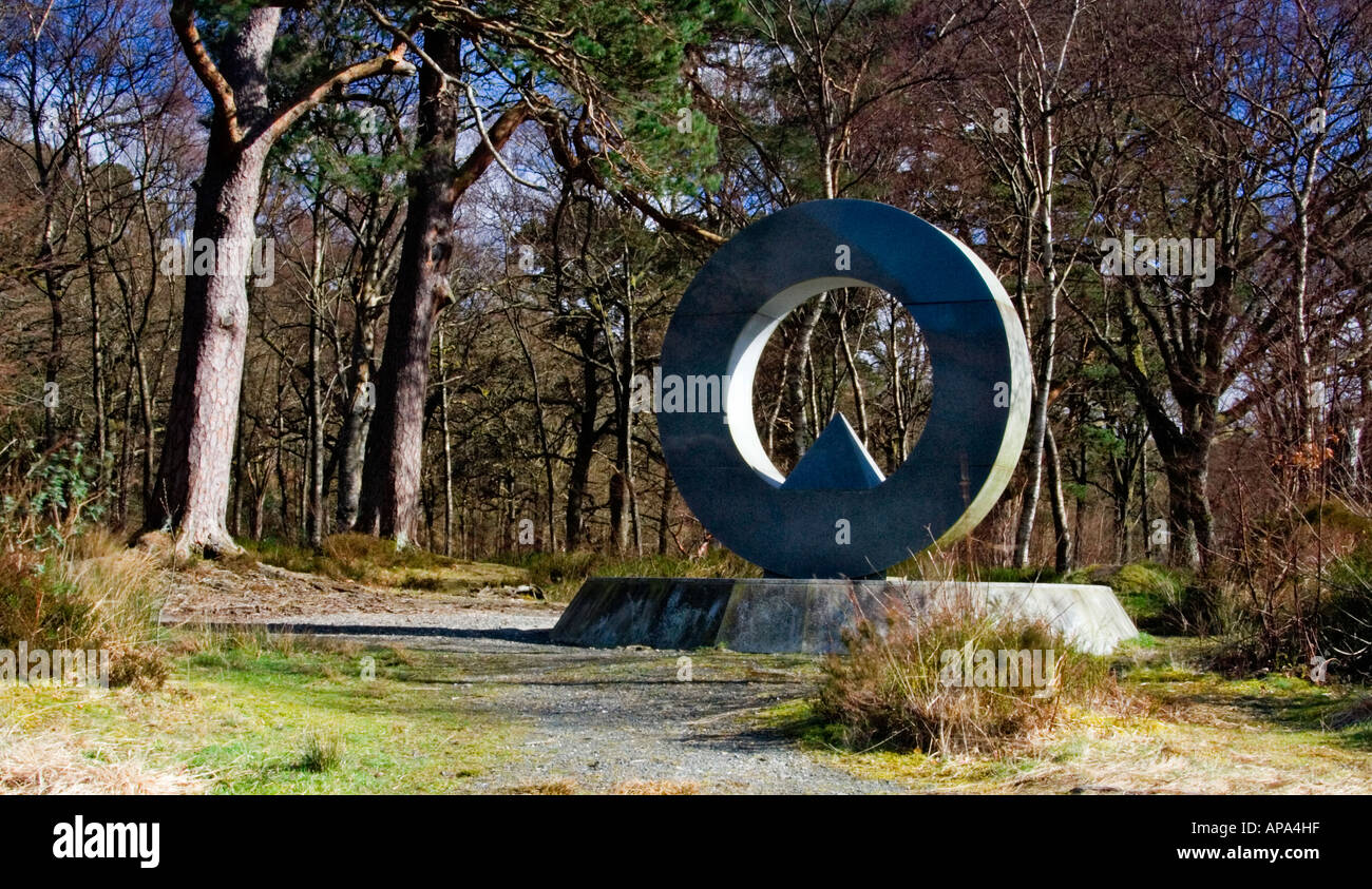 Le mémorial de guerre à Rowardennan sur la rive est du Loch Lomond, Ecosse. Banque D'Images