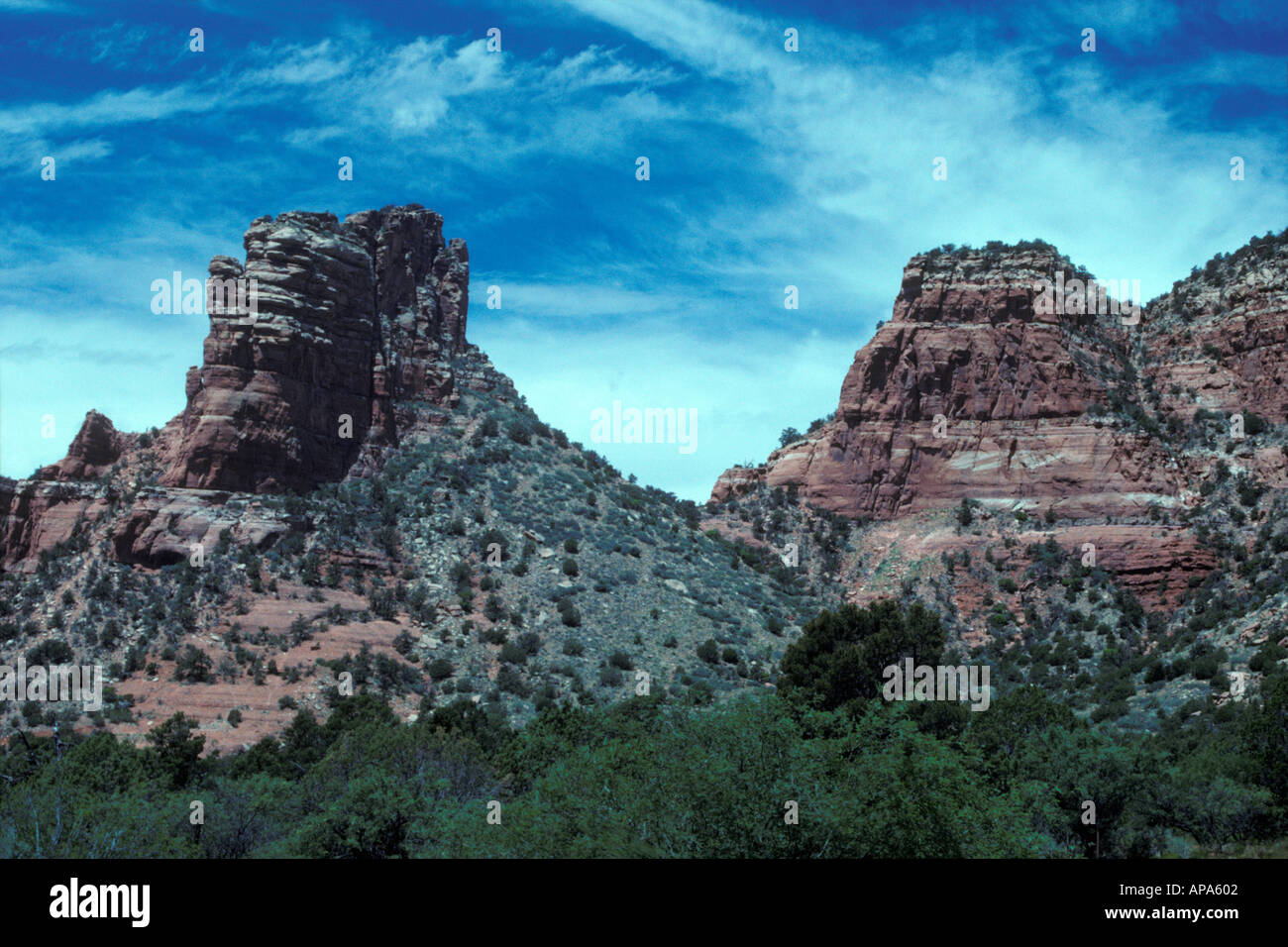 Rock formations telles que celles-ci peuvent être vu dans et autour de la grande communauté du désert de l'Arizona Sedona Banque D'Images