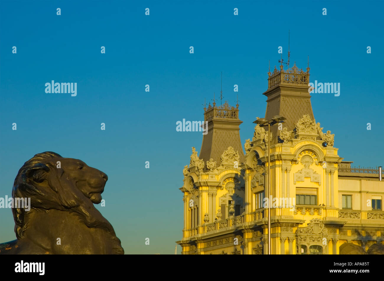 Plaça Portal de la Pau square à Barcelone Catalogne Espagne UE Banque D'Images