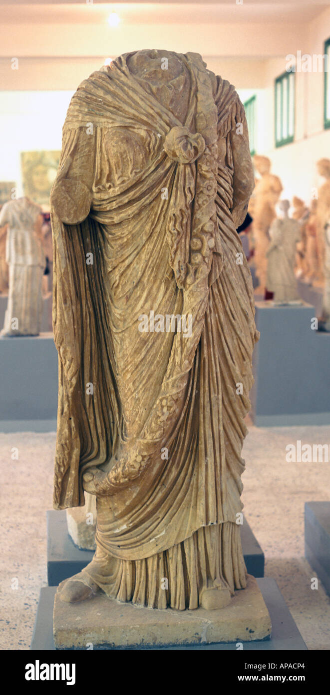 Femme, sculpture romaine, Cyrène, en Libye Banque D'Images