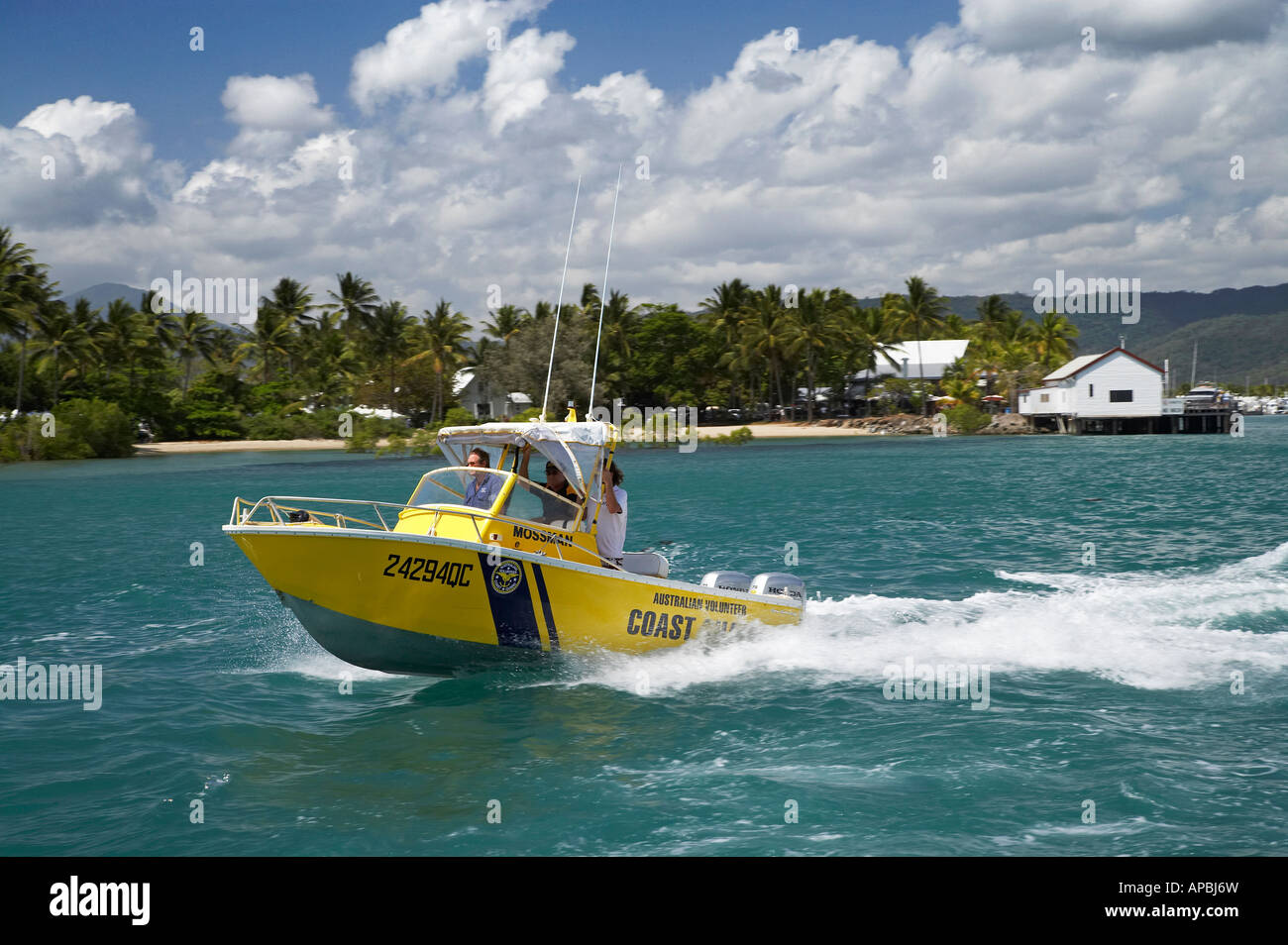 Bateau de la Garde côtière du nord du Queensland Port Douglas Australie Banque D'Images