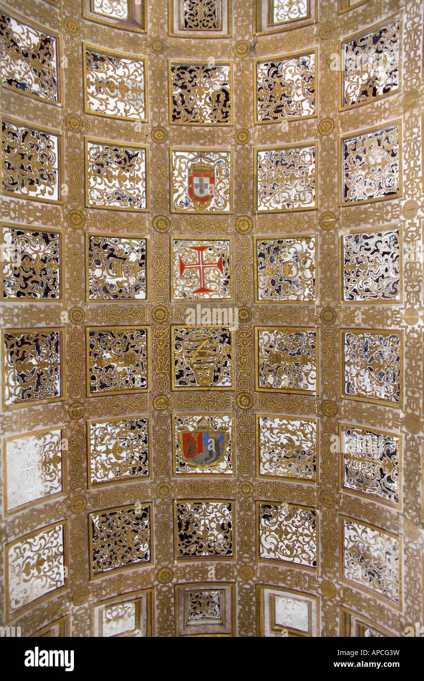 Fresques dans la nouvelle sacristie plafond (16ème siècle) à la cité templière Couvent du Christ à Tomar, Portugal. UNESCO World Heritage Banque D'Images