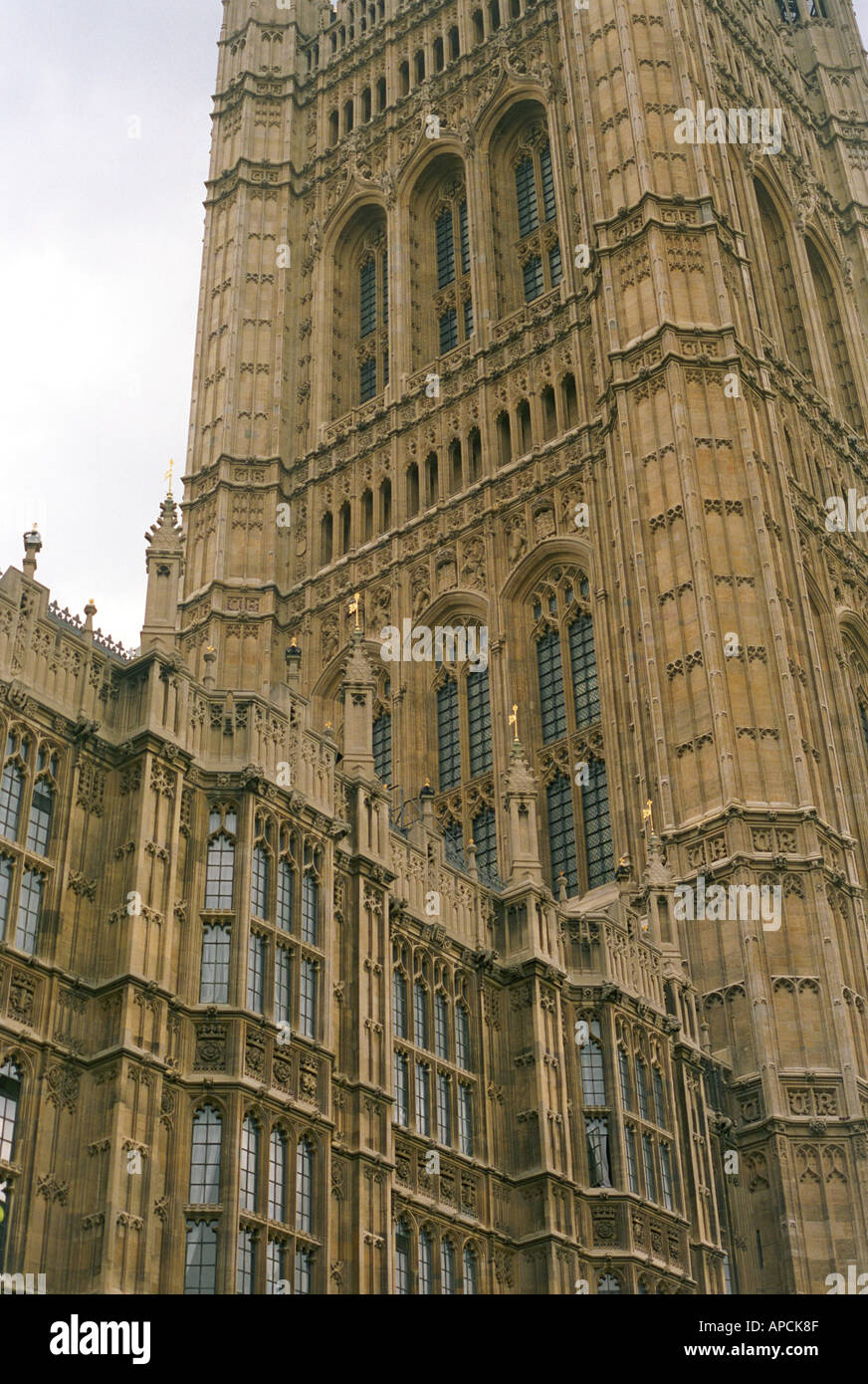 Détail architectural à la maison du parlement de Westminster à Londres Banque D'Images