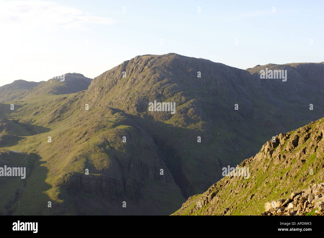 Grande Fin de ci-dessous grand sommet Gable Lake District National Park Banque D'Images