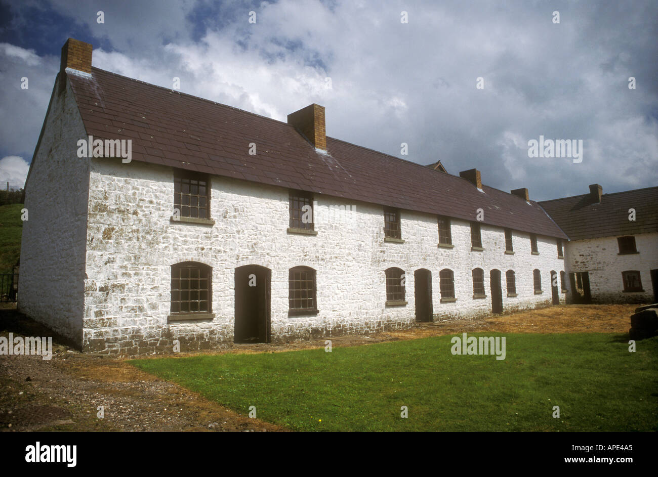 Ligne mitoyenne de Blaenavon Ironworks cottages South Wales UK Banque D'Images