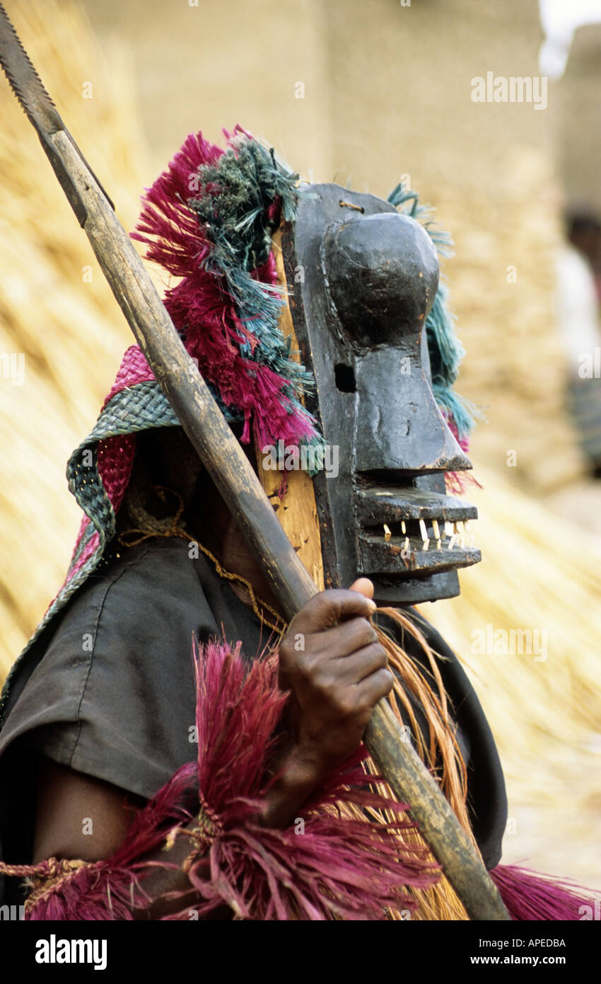 Danse Du Masque Dans Le Village Dogon De Tireli