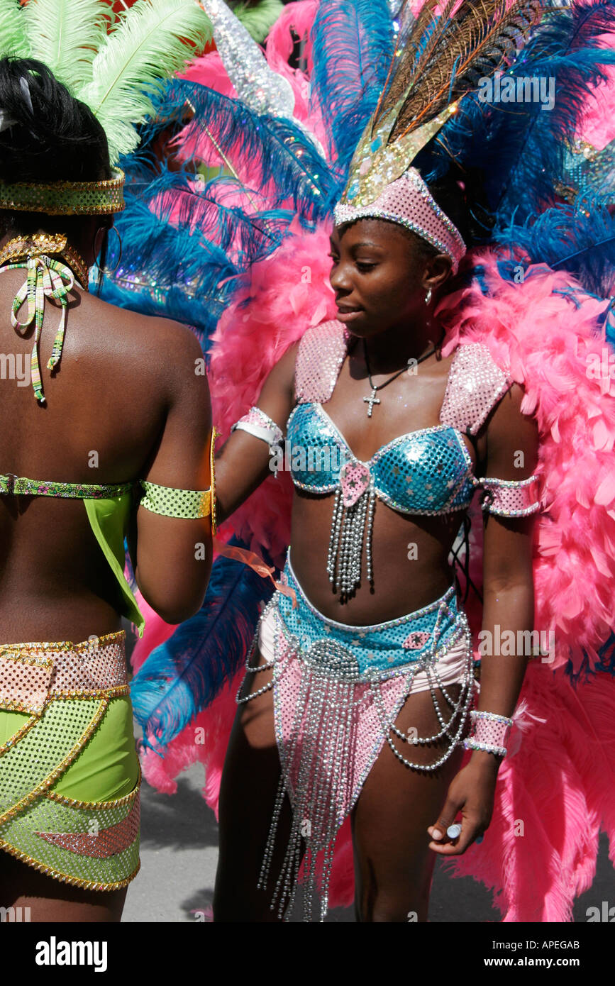 Miami Florida,Caribbean Carnival,Mardi gras costume,tenue,parade,les  visiteurs Voyage voyage tourisme touristique repère culture culturelle,v  Photo Stock - Alamy