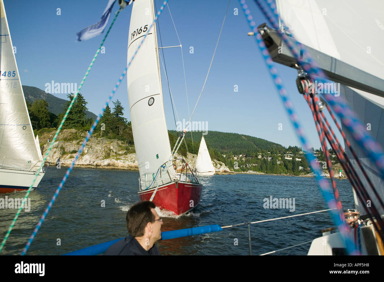 La voile et l'Équipage Banque D'Images