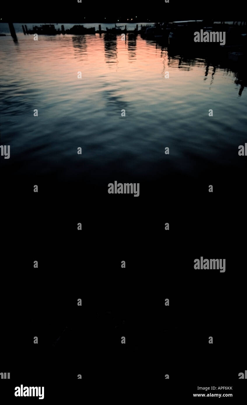 Vue nocturne de la Rivière Hudson Banque D'Images