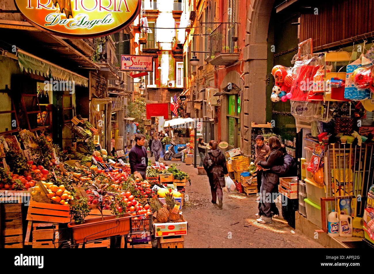 Naples en Italie Campanie marché Meditterranean Banque D'Images