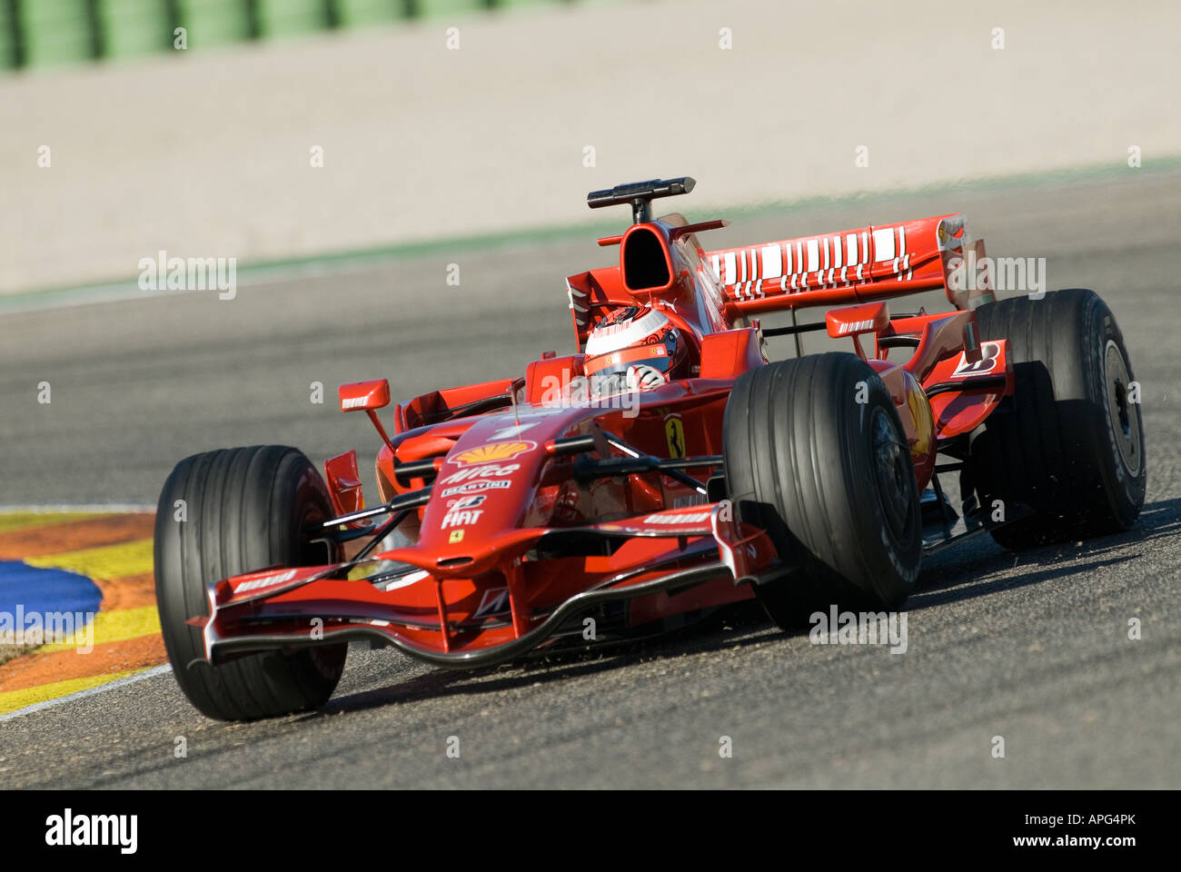 Kimi RAEIKKOENEN (FIN) dans la Ferrari F2008 voiture de Formule 1 Banque D'Images