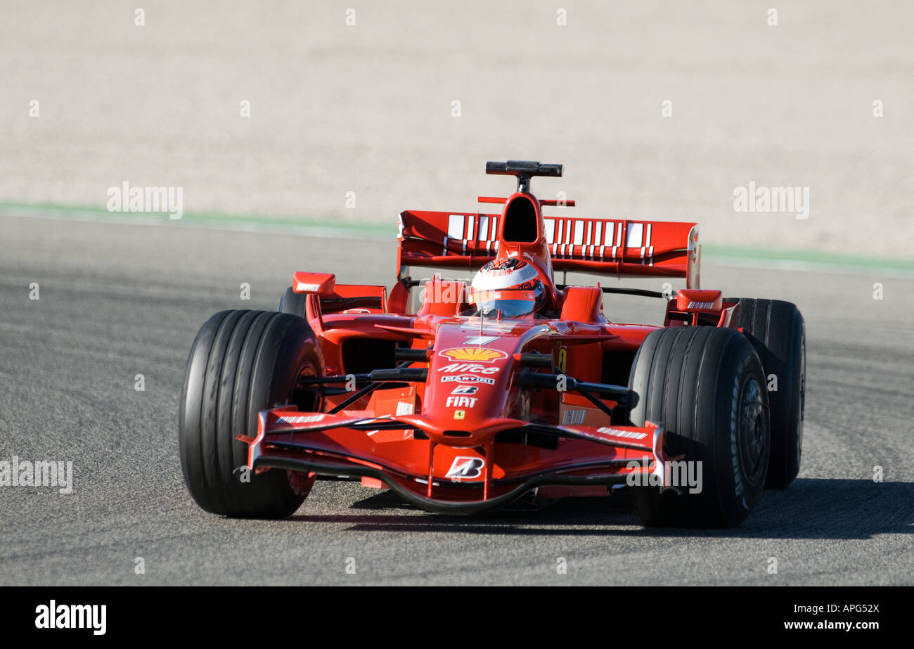 Kimi RAEIKKOENEN (FIN) dans la Ferrari F2008 voiture de Formule 1 Banque D'Images