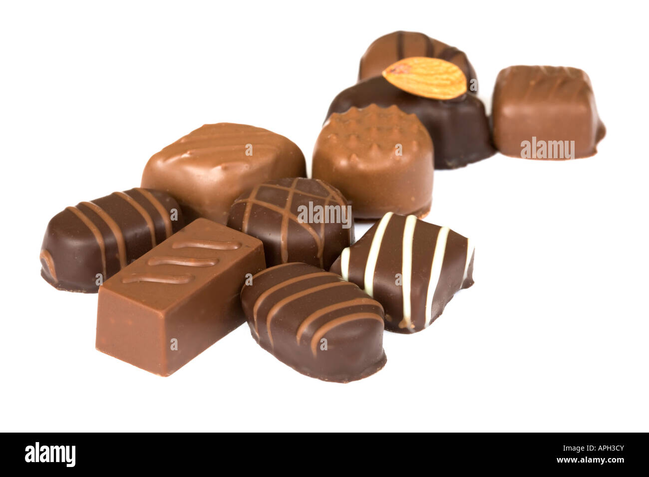 Chocolats individuel isolé sur fond blanc Photo Stock - Alamy