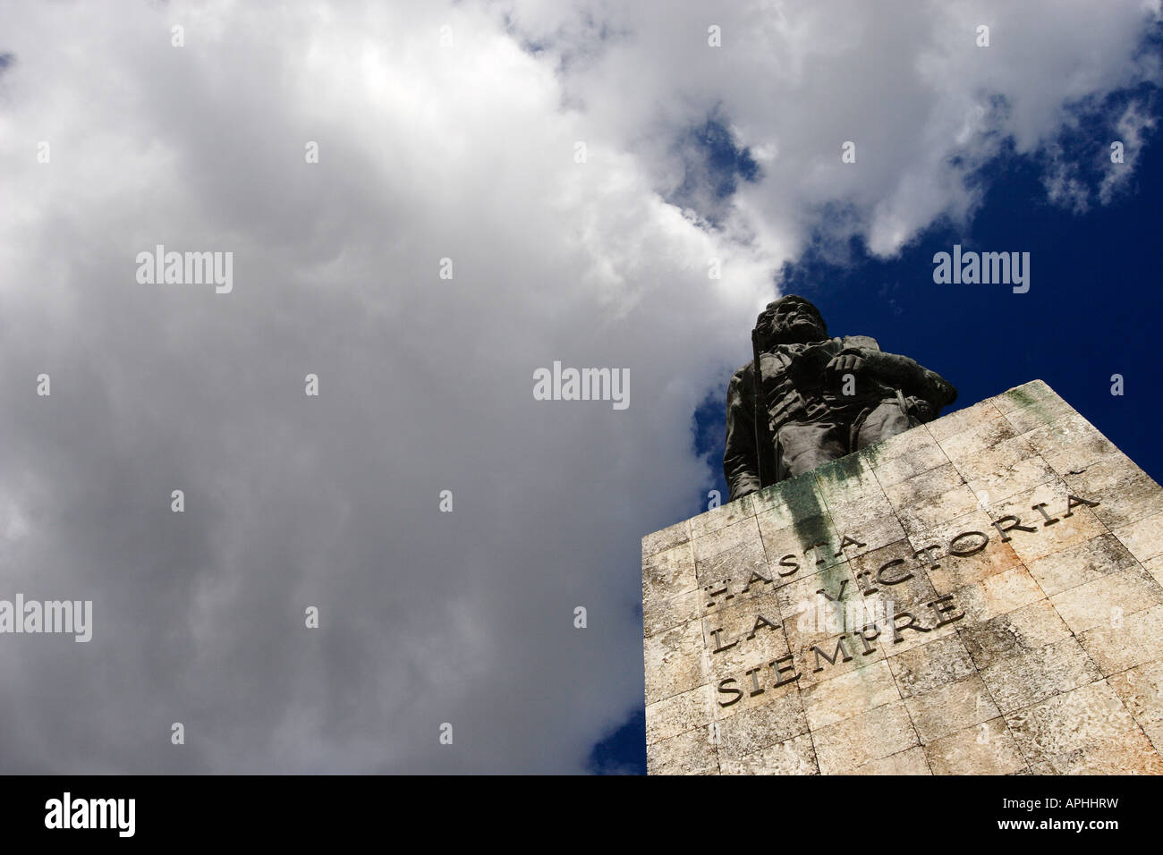 Statue commémorative de Che Guevara sur la Plaza de la Revolucion à Santa Clara, Cuba. Banque D'Images
