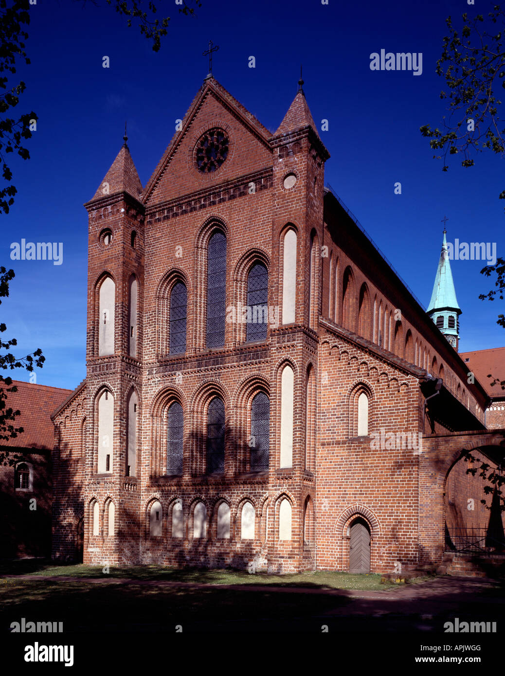 Kloster Lehnin, Klosterkirche, Westseite Banque D'Images