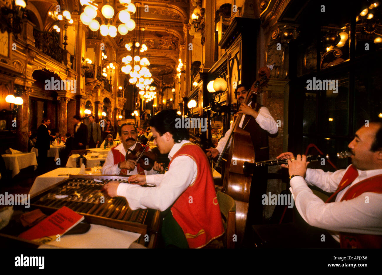 Hongrie Budapest Cafe New York pub Bar music band Banque D'Images