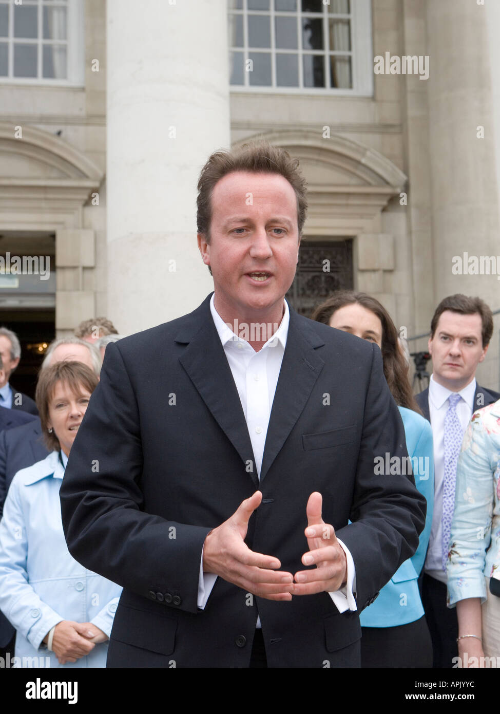 Le Premier ministre britannique David Cameron Rt Hon Conservateur MP parlant en Leeds West Yorkshire Banque D'Images