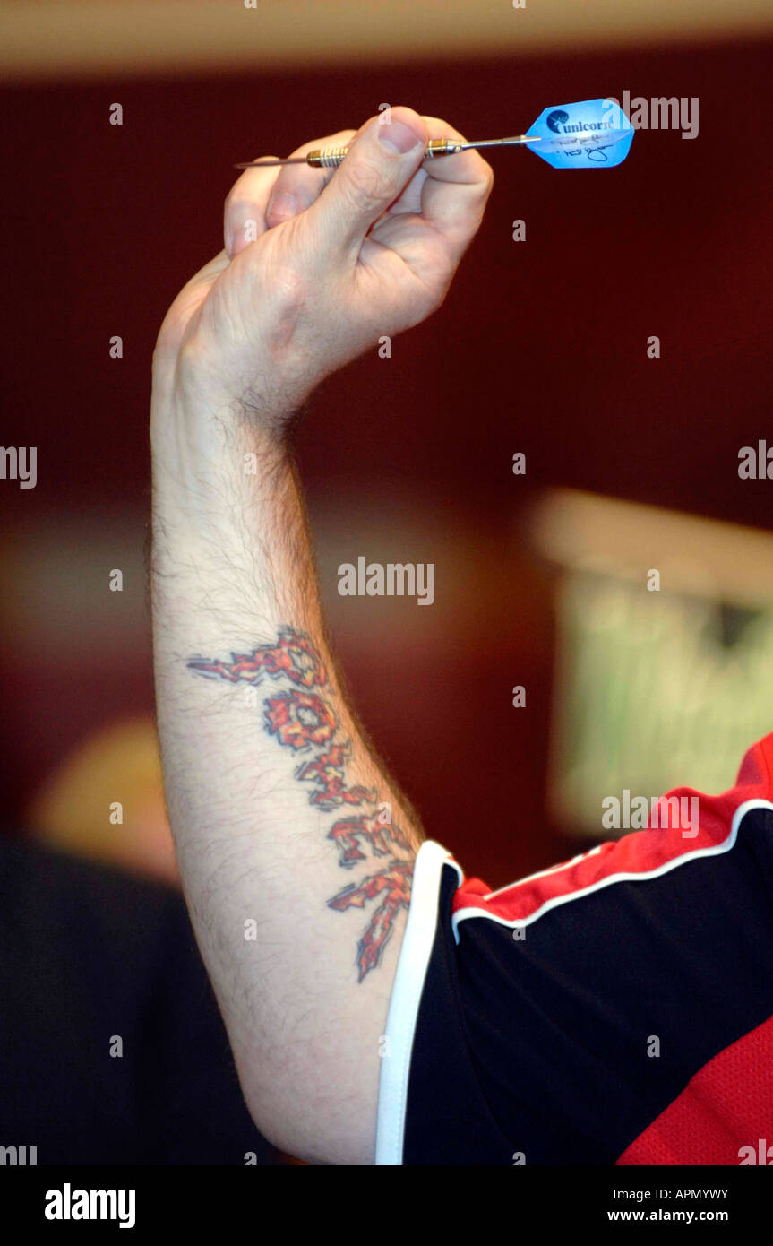 'Phil le pouvoir Taylor' un ancien champion du monde de fléchettes Banque D'Images