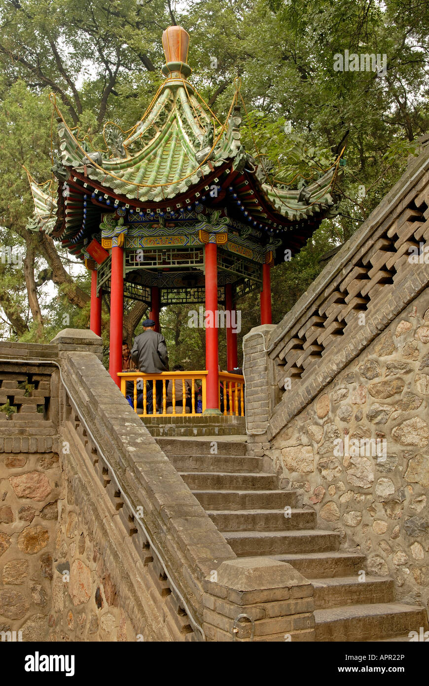 Xian Hot Springs et escaliers chinois de Chine pagode P R Banque D'Images