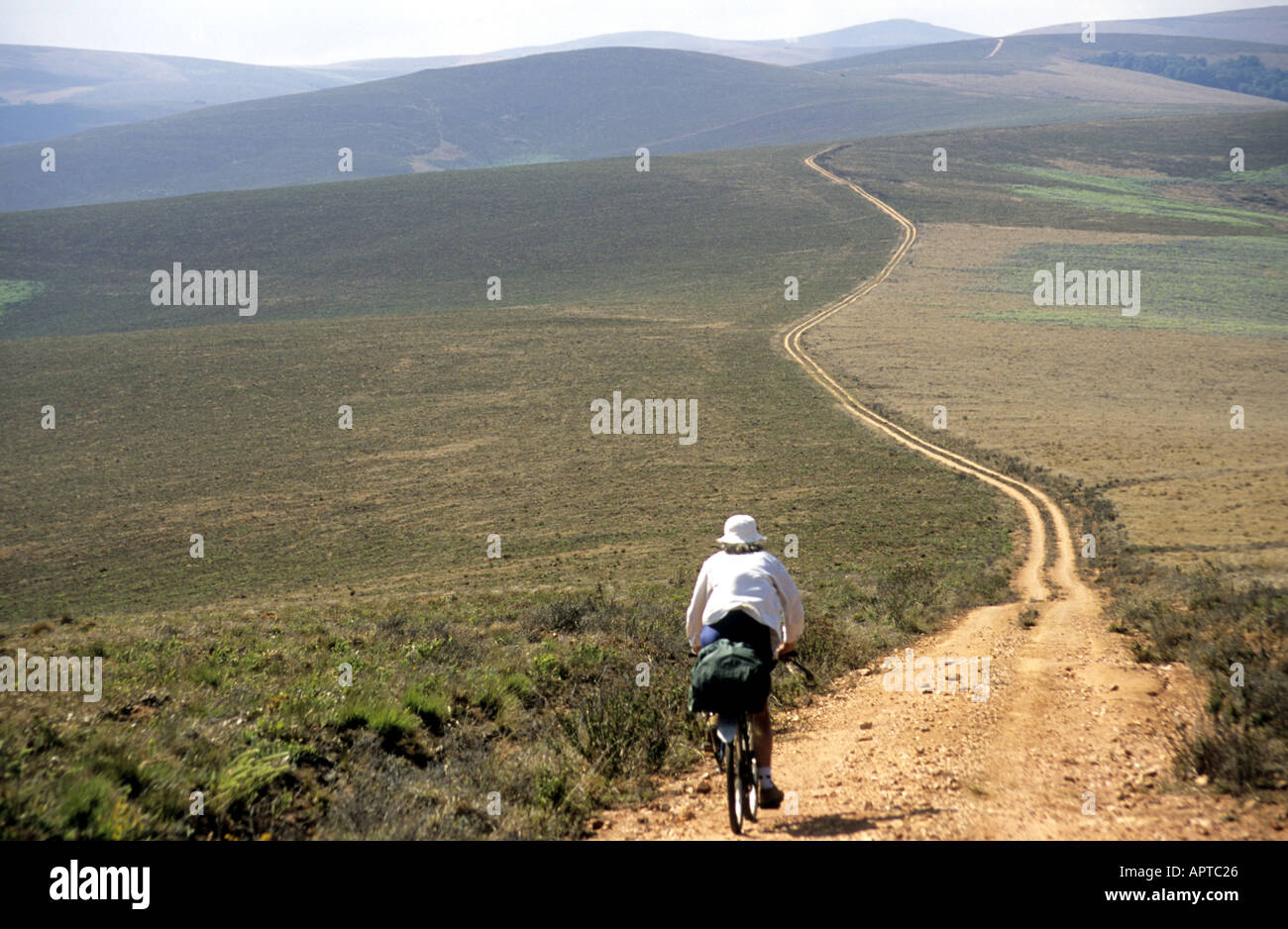 Malawi Afrique de l'est à vélo dans le Parc National Nyika Banque D'Images