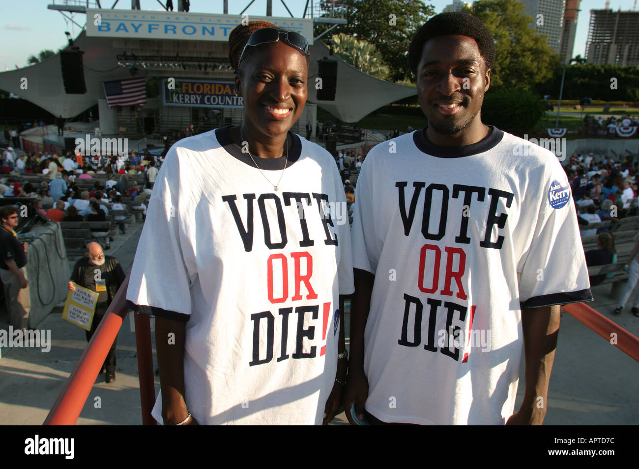 Miami Florida,Bayfront Park,Biscayne Boulevard,Parti démocratique rallye d'élection présidentielle,politique,gouvernement,Noir haïtien,immigré,s nous Banque D'Images