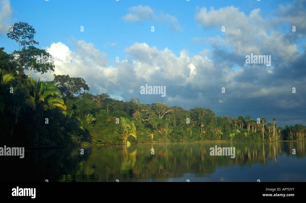 Lac Sandoval Pérou Banque D'Images
