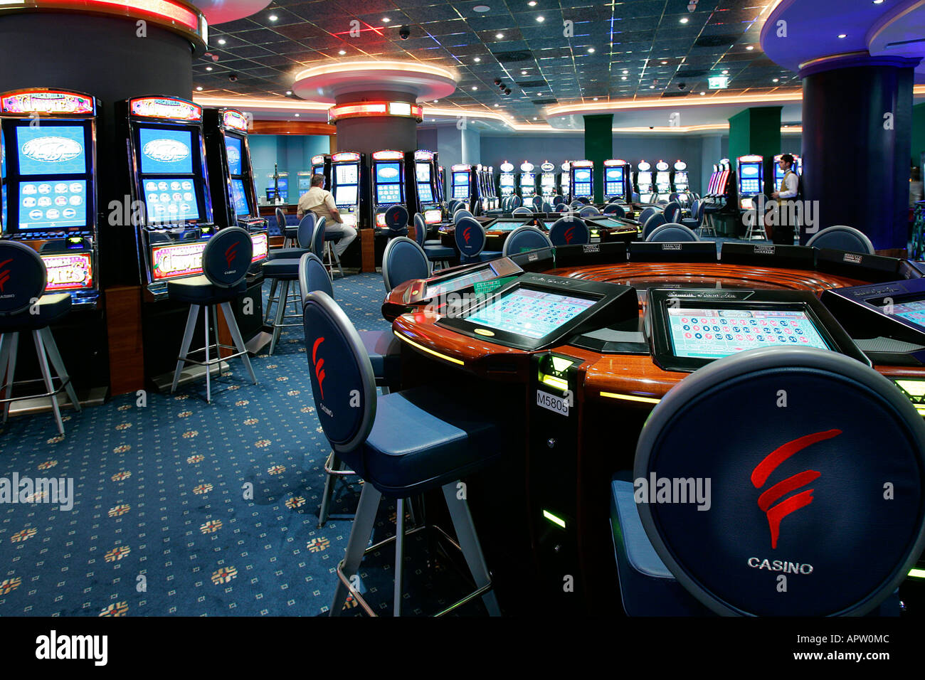 Maison de jeu roulette casino gambling casinos club jouet engagent la dépendance de la roue de l'argent facile livre dollar ball Pari pari Banque D'Images