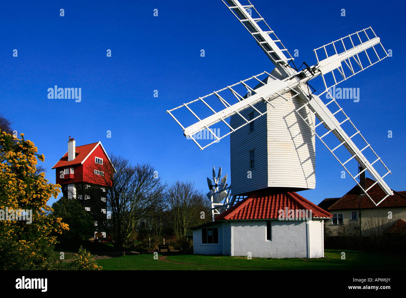 Publiez mill moulin cornmill suffolk aldeburgh AONB england uk go Banque D'Images