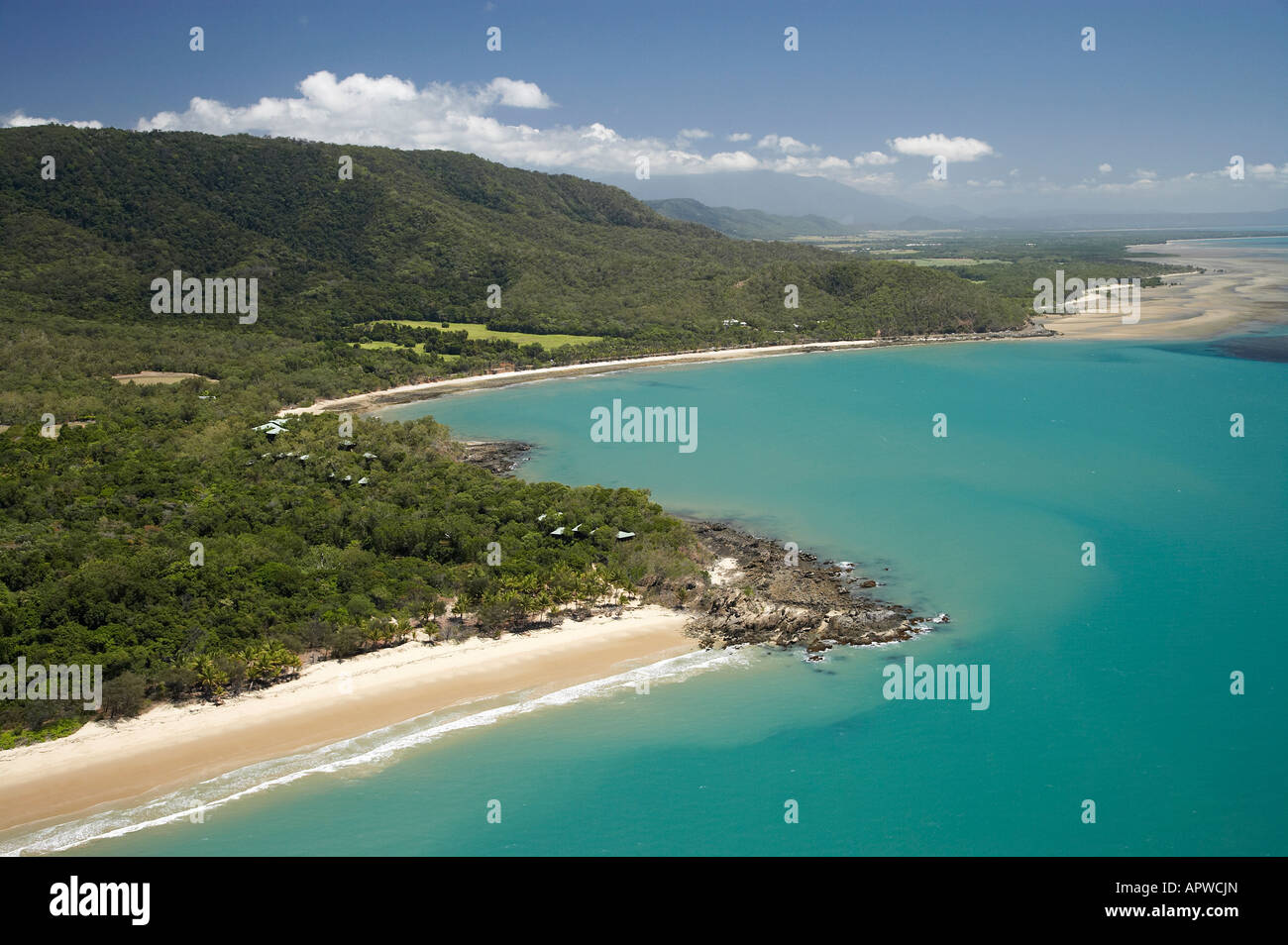 Thala Beach Lodge, près de Port Douglas North Queensland Australie aerial Banque D'Images