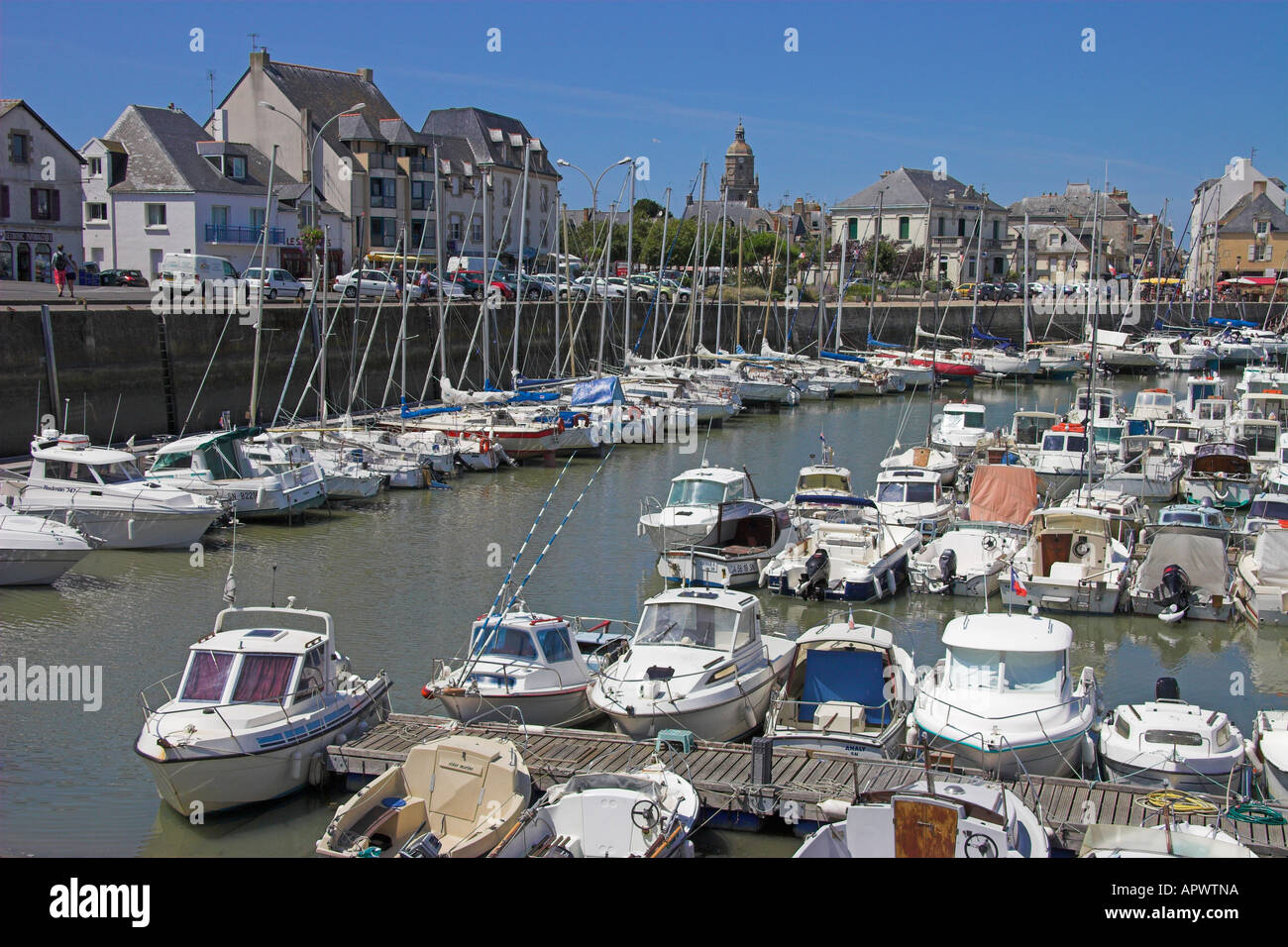 Le port de Piriac-sur-Mer, Bretagne, France Photo Stock - Alamy