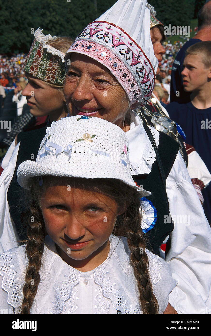 Les gens en costumes traditionnels, concours de chant, Allemagne Banque D'Images