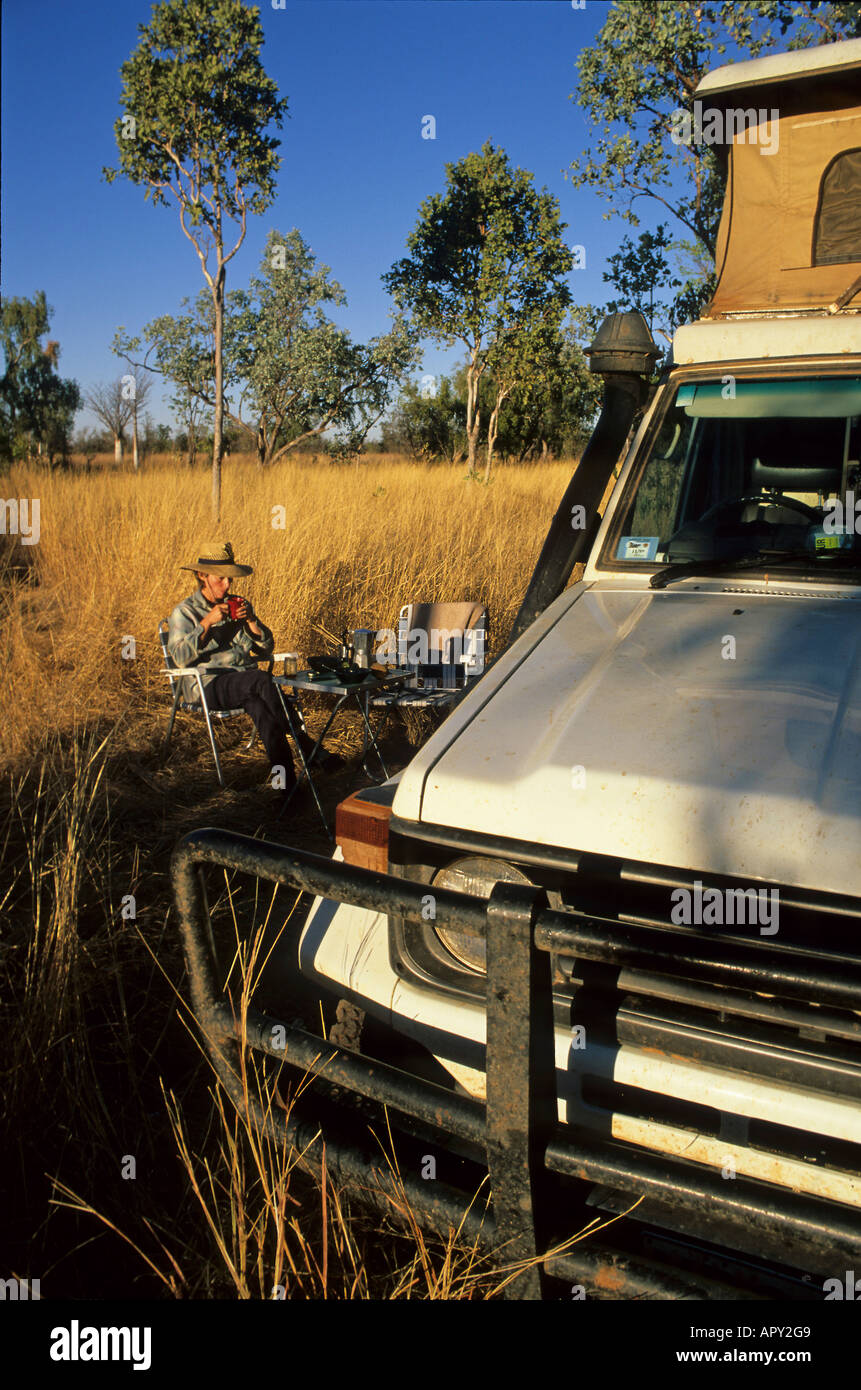 Camping à quatre roues motrices, Australien, Outback, l'Australie centrale, quatre roues drive off road camping Banque D'Images