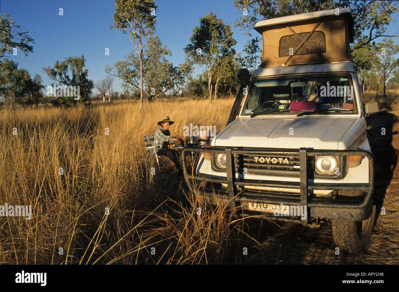 Camping à quatre roues motrices, Australien, Outback, l'Australie centrale, quatre roues drive off road camping Banque D'Images