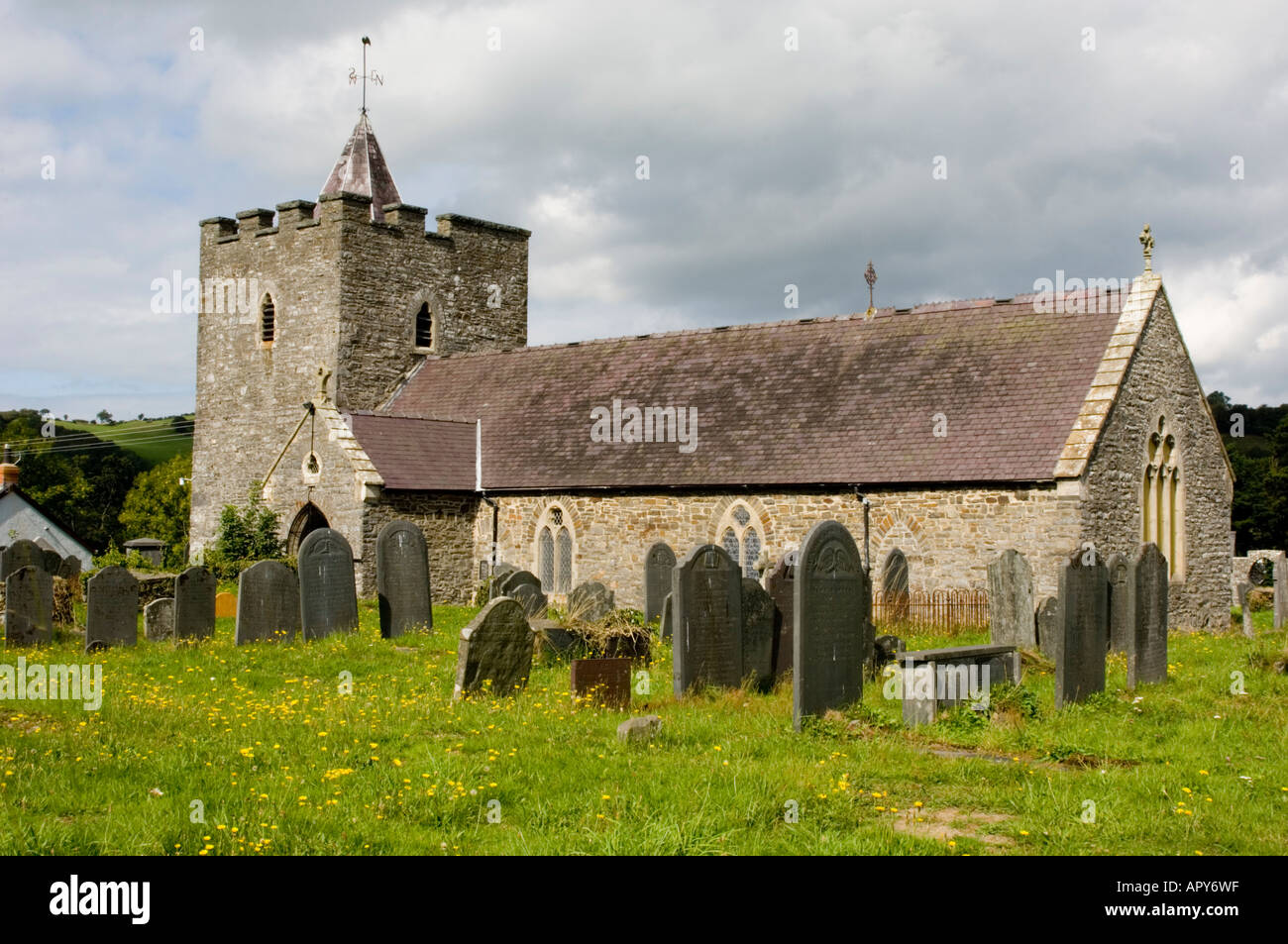 L'église du village Llanilar Ceredigion West Wales UK Banque D'Images