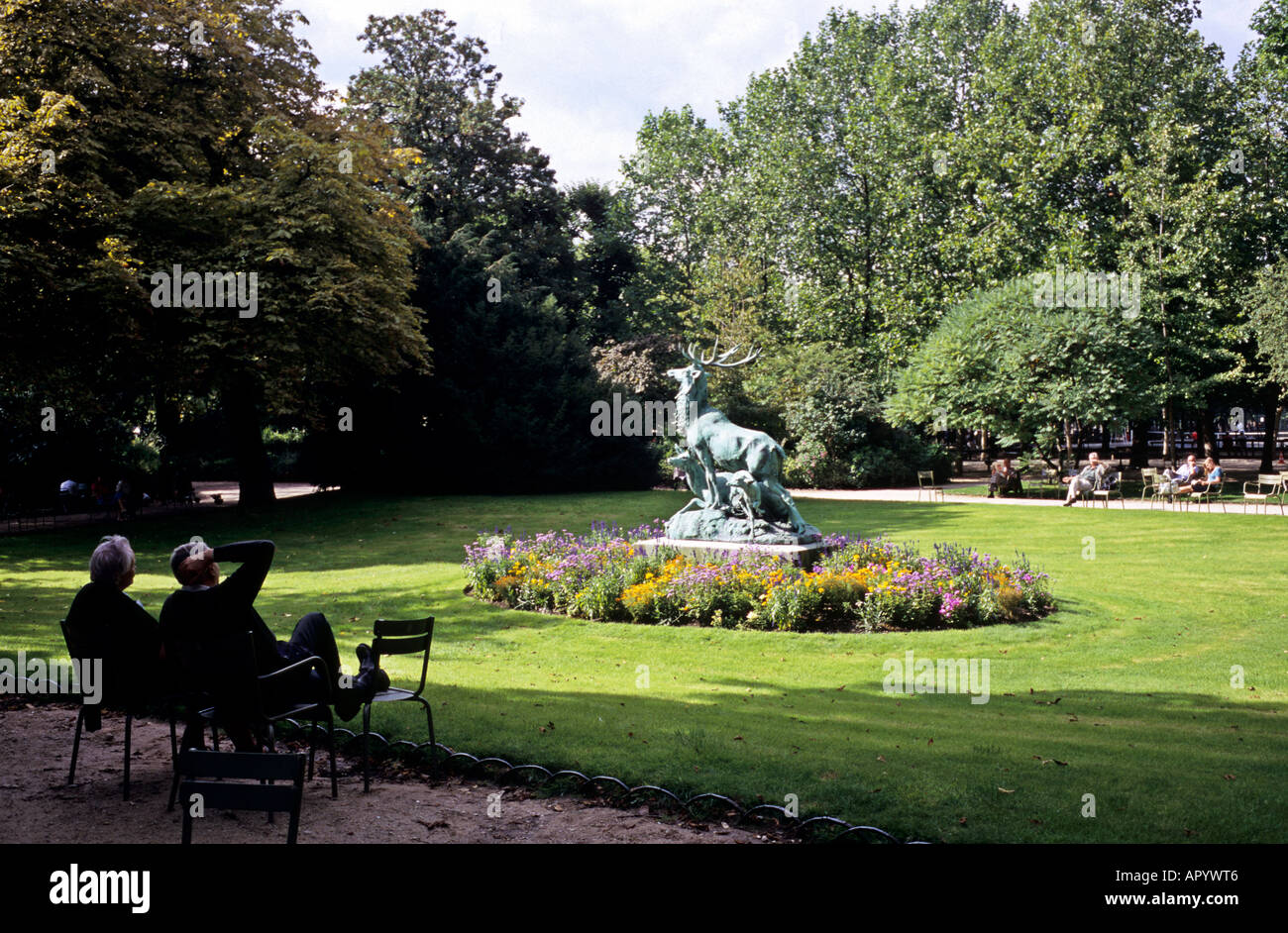 Jardins Jardins du Luxembourg Paris sculpture de cerf Banque D'Images