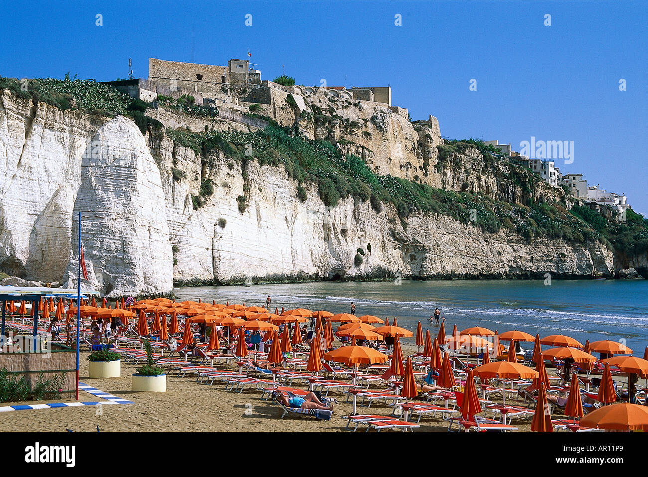 Plage de Pizzomunno Vieste, Vieste, Gargano, Italie, Pouilles, Banque D'Images