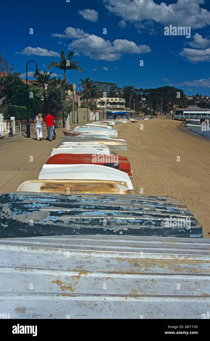 Rangée de bateaux le long de la promenade de bord retroussé, Watson's Bay, Sydney, New South Wales, Australia Banque D'Images