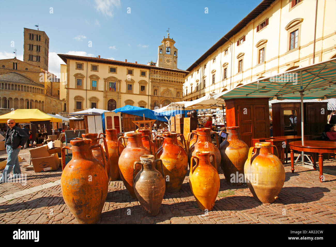 Salon des Antiquaires Arezzo Italie Photo Stock Alamy