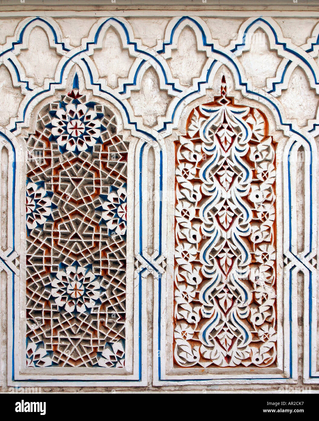 Maroc médina de Marrakech plâtres décoratifs Banque D'Images