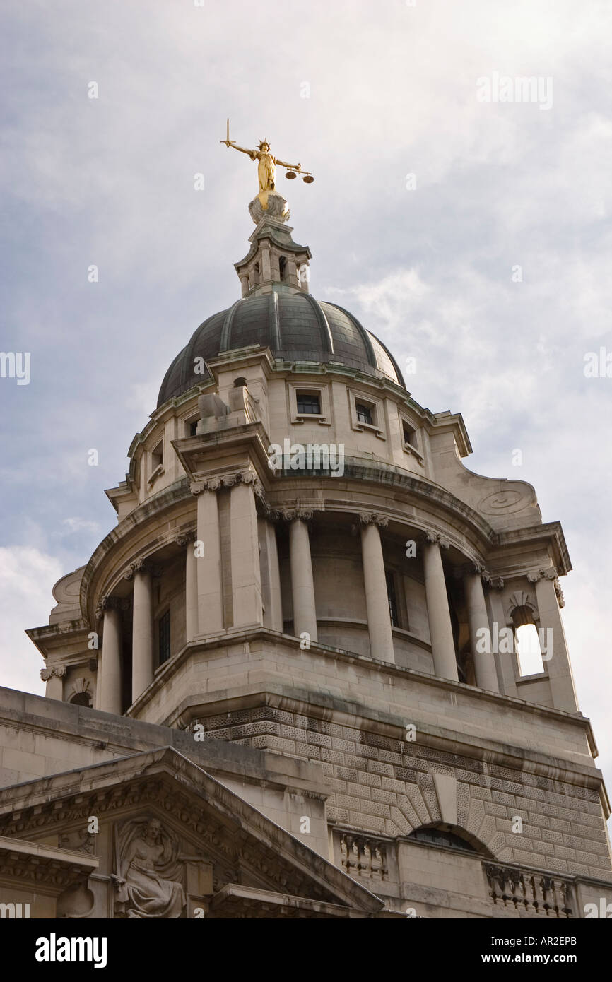 La cour pénale centrale Old Bailey Londres Conçu par E W Mountford Banque D'Images