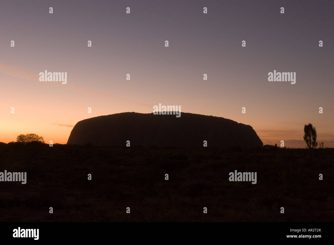 Lever du soleil sur Uluru (Ayers Rock) Banque D'Images