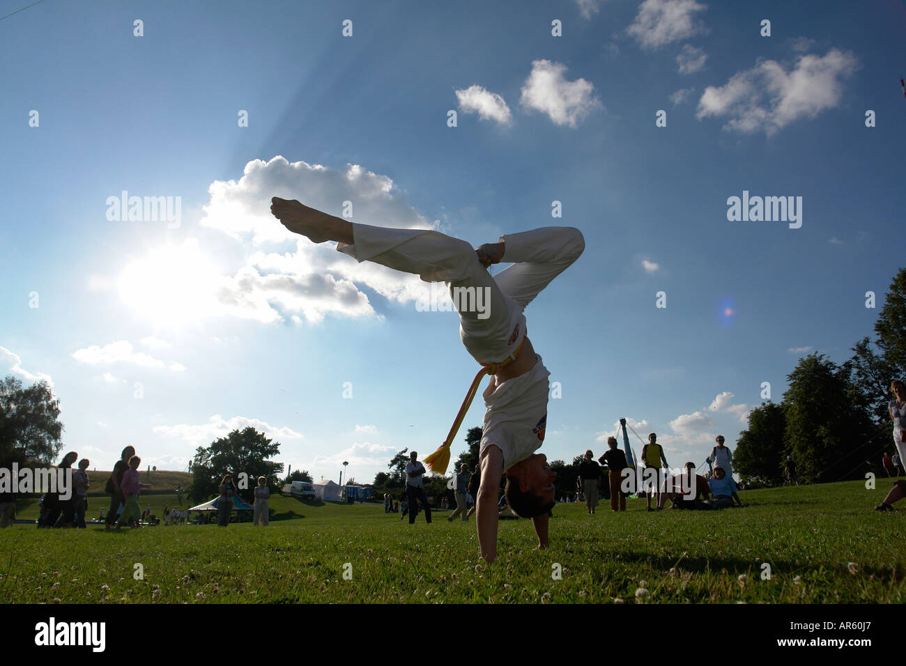 Les combats d'arts martiaux capoeira brésilienne et technique de la défense Banque D'Images