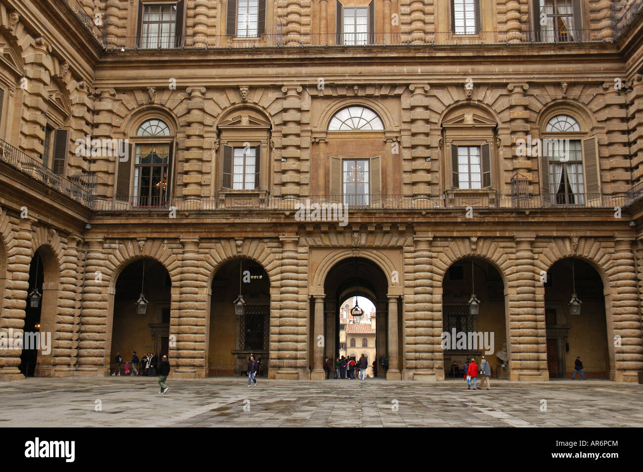 Patio interior del PALAZZO PITTI Florencia Italia Banque D'Images