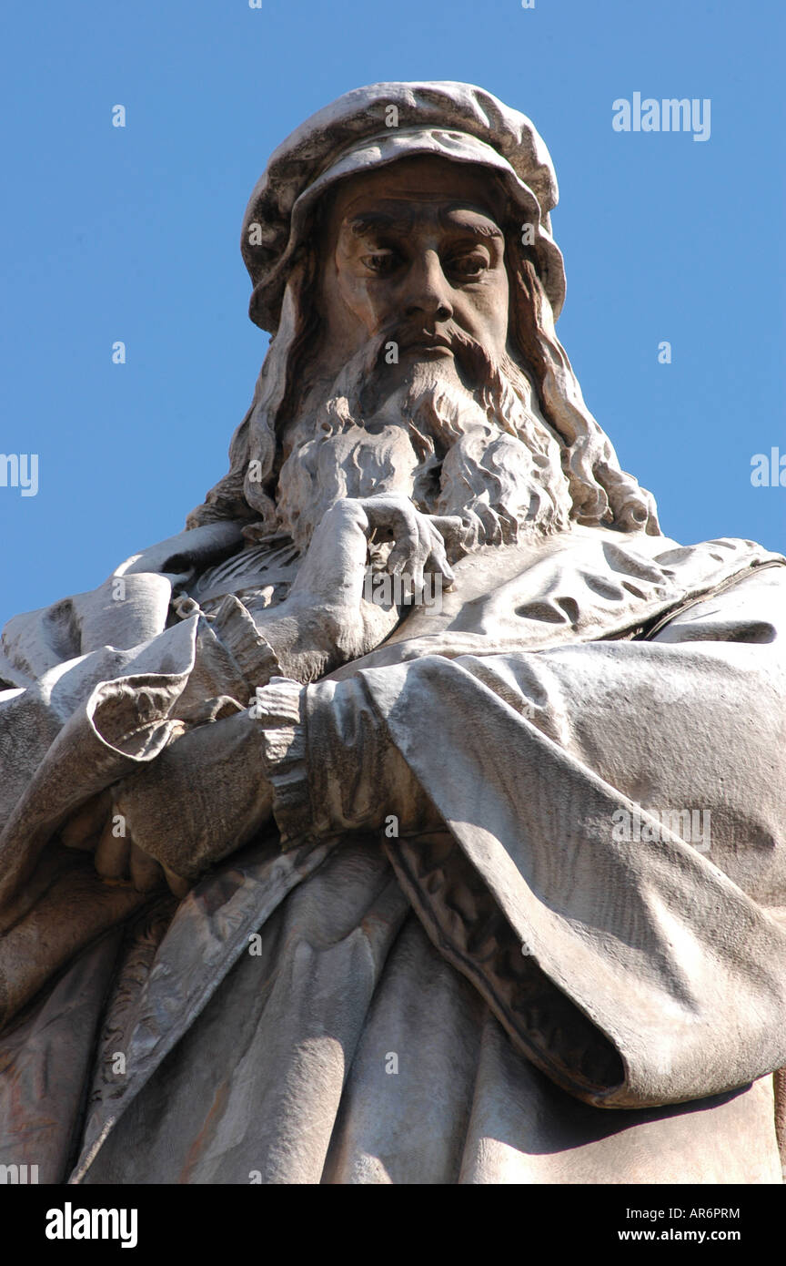 Leonardo da Vinci Milan statue Italia Banque D'Images